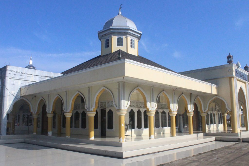 Masjid Jami AL-AMIN: The Heart of Worship in Cilacap